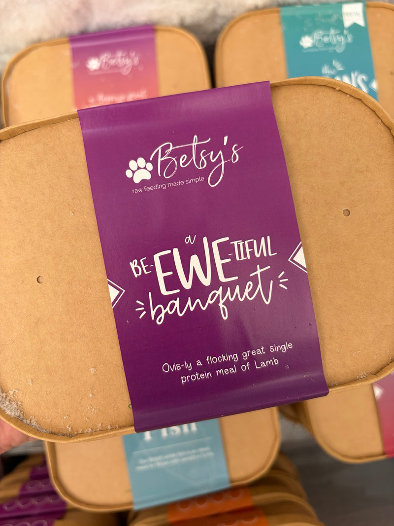 Betsy’s A Be-ewe-tiful Banquet 500g